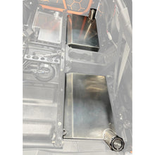 Load image into Gallery viewer, RPM Pro R, Turbo R, Pro XP, Pro S 4 Seat 7.5 Gallon Floor Board Fuel Tank